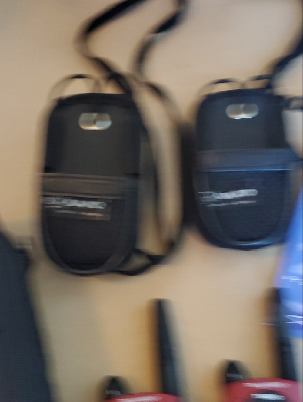 Motorola Red Talkabout T2800 Two-Way Radios Pair with Accessories - Picture 5 of 9